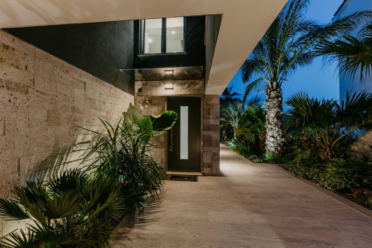 Villa Bloomhill Escape Трогир Экстерьер фото