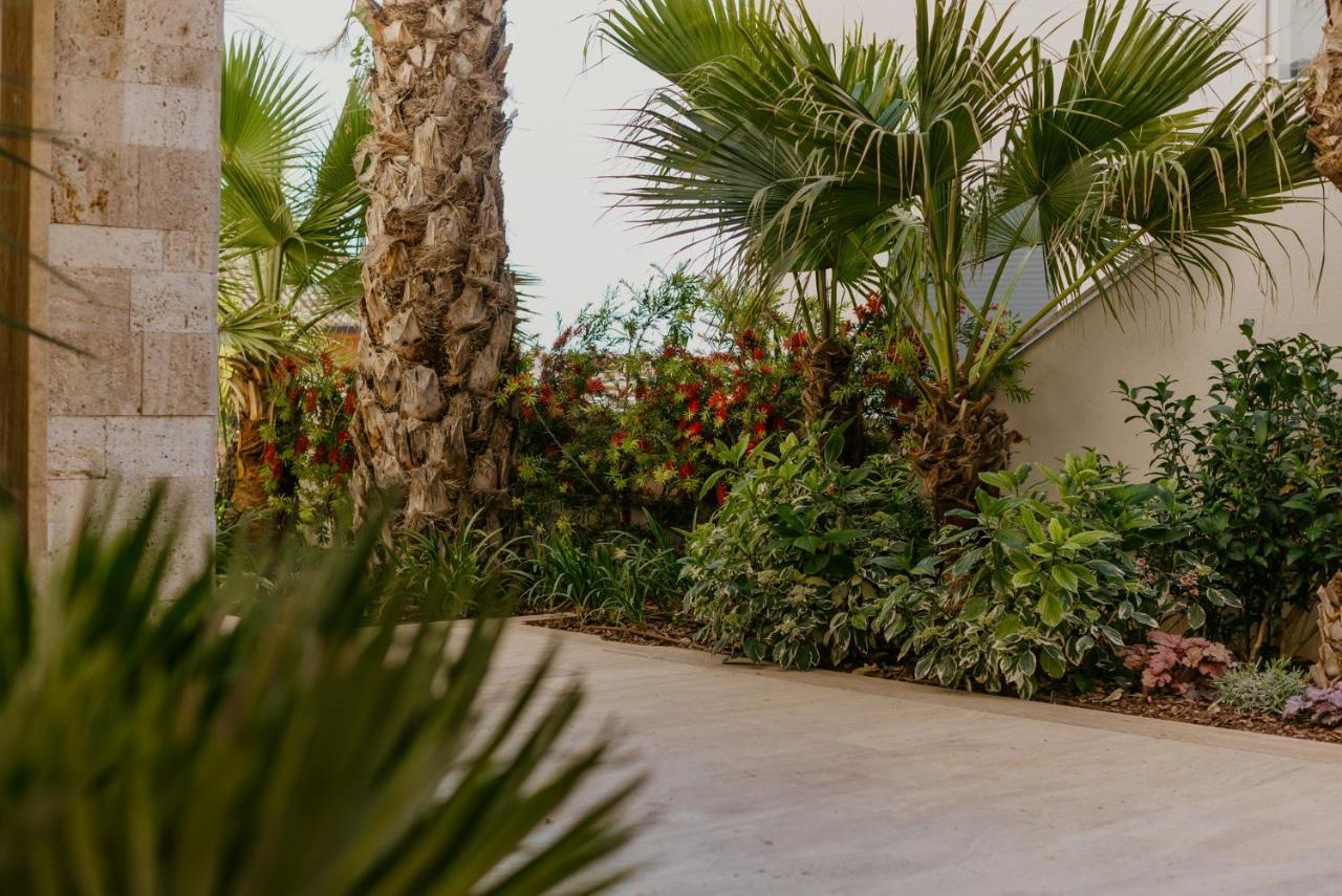 Villa Bloomhill Escape Трогир Экстерьер фото